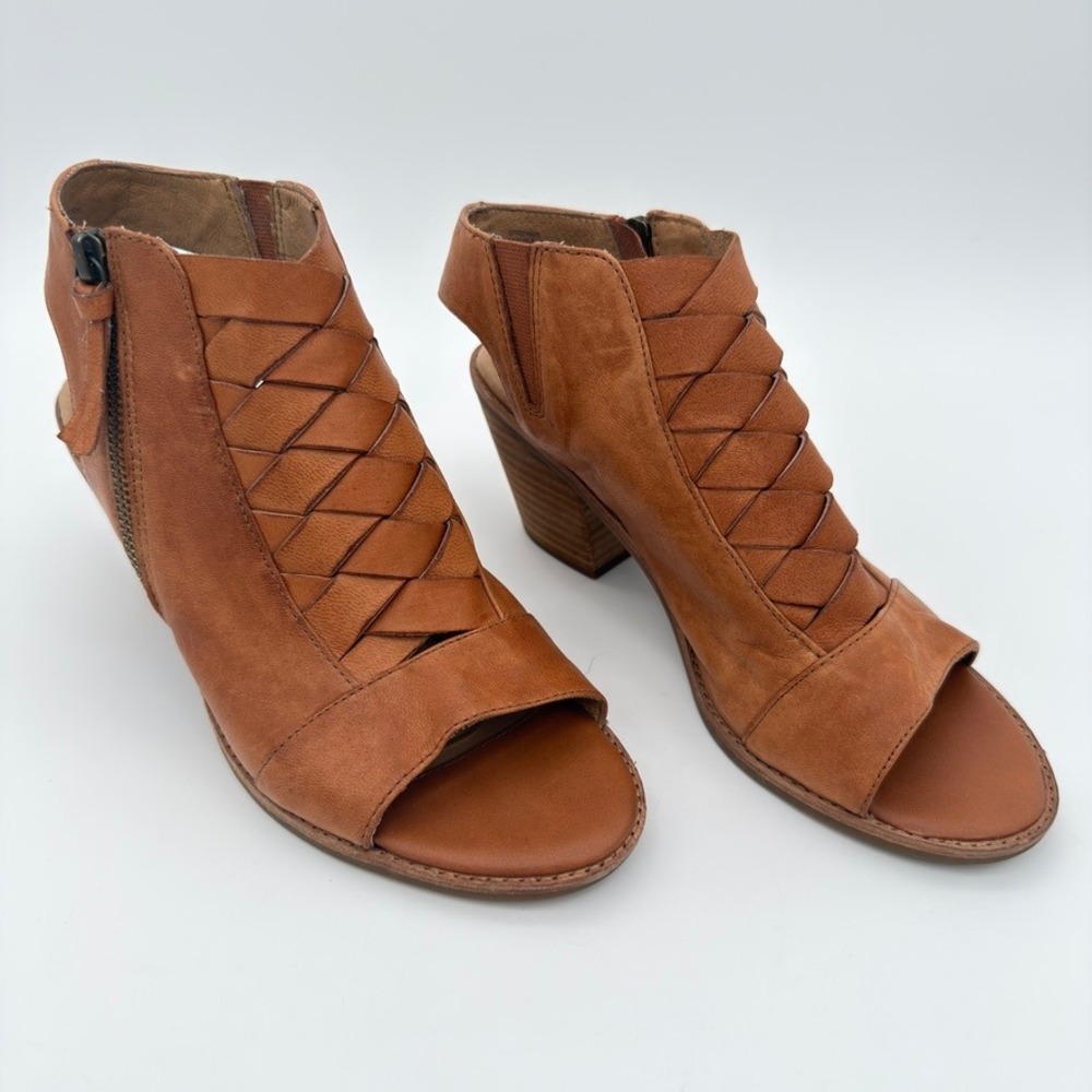Sofft McKenna Womens 8M Cognac‎ Woven Leather Peep Toe Slingback Heels Sanda